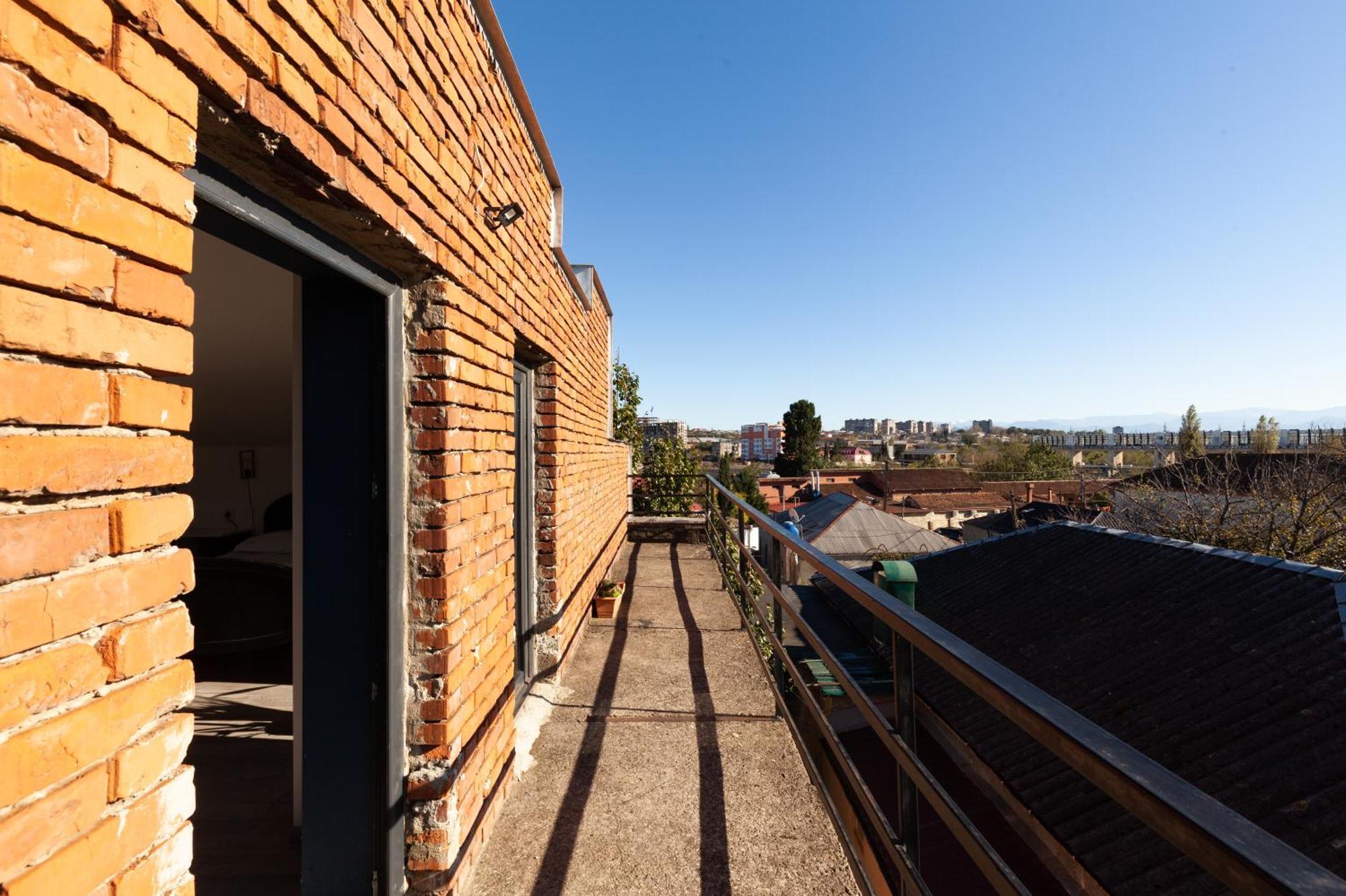 Stepin Garden Apartment Kutaisi Exterior foto