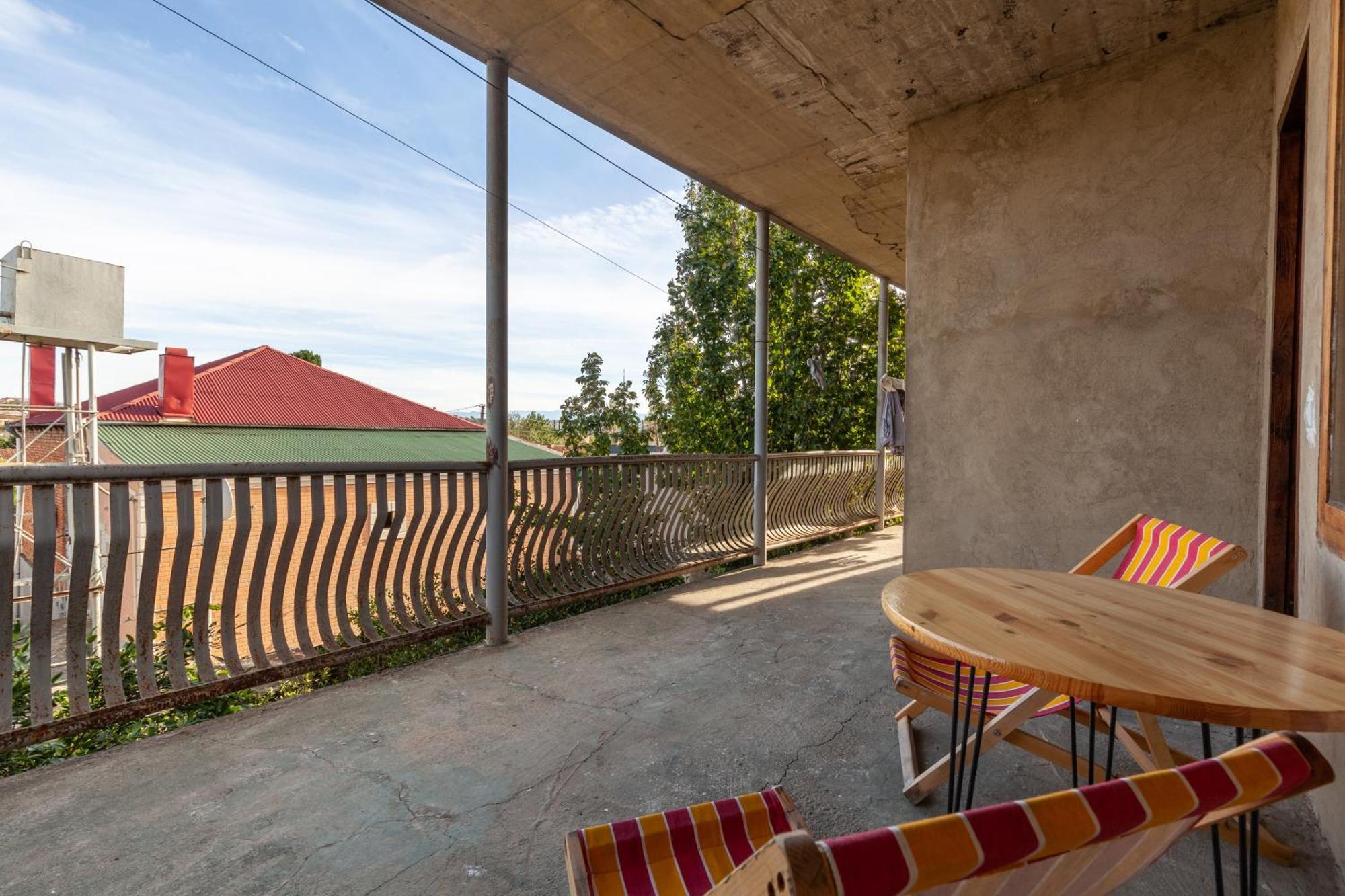 Stepin Garden Apartment Kutaisi Exterior foto