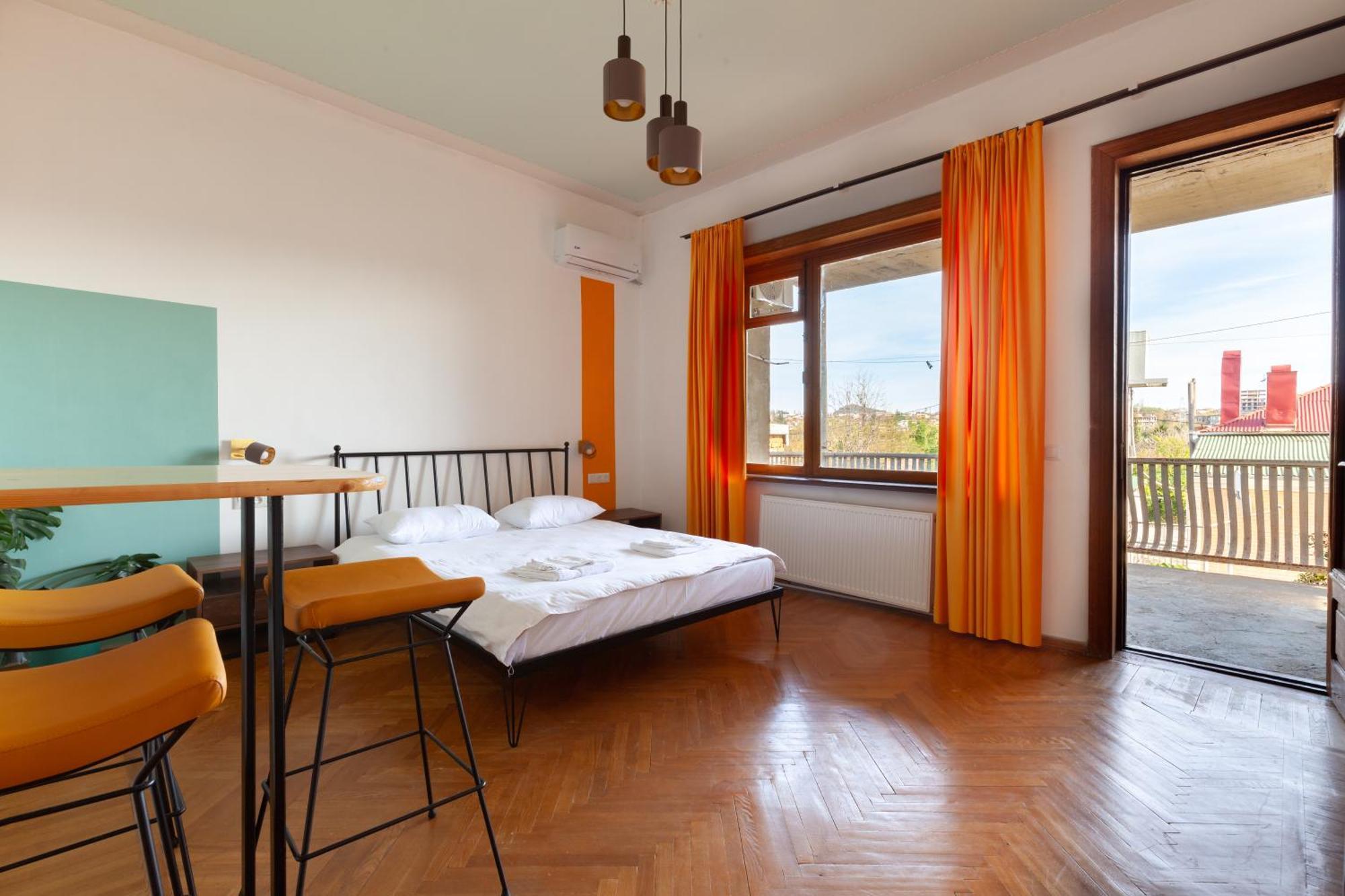Stepin Garden Apartment Kutaisi Exterior foto